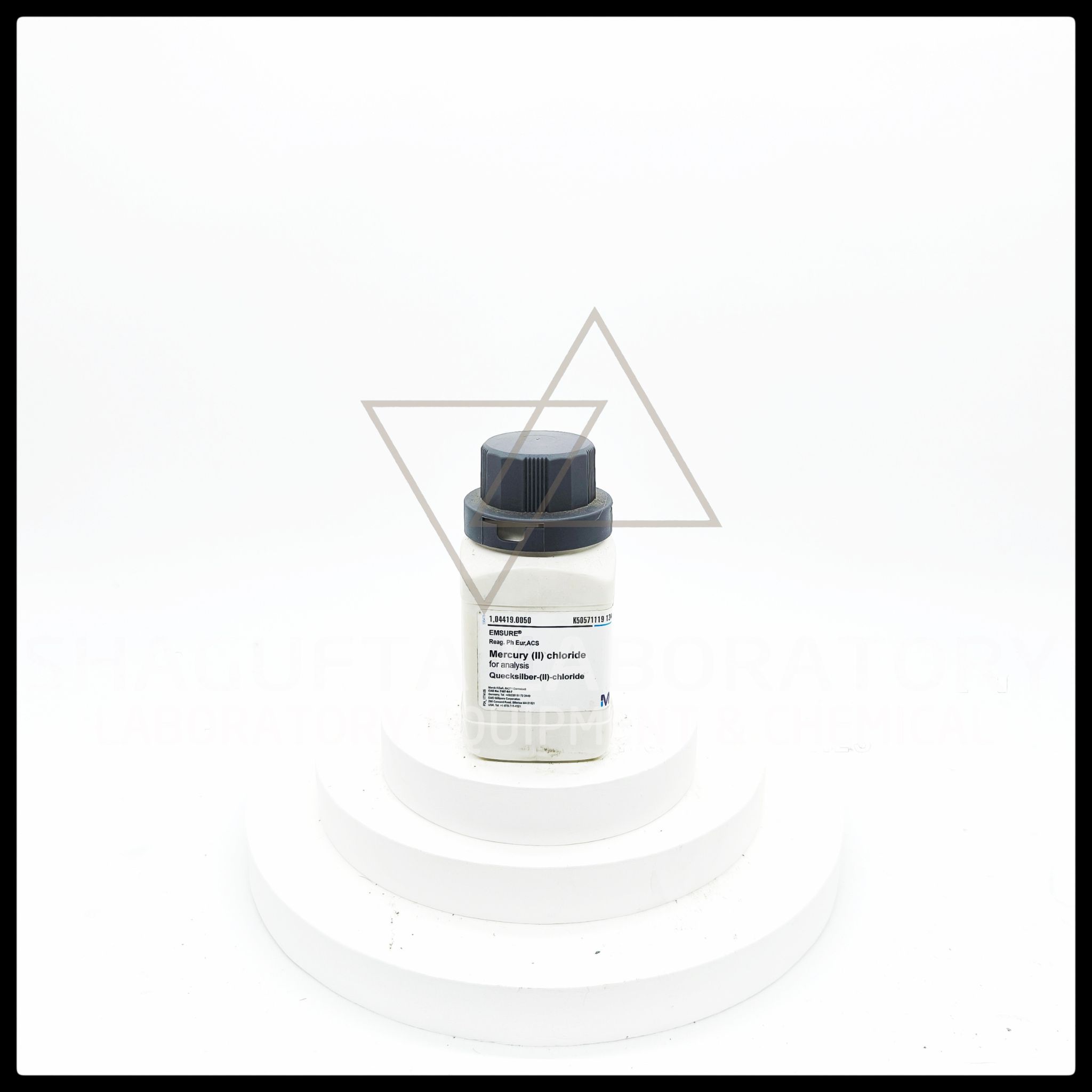 Mercury(II) Chloride EMSURE Merck Cat. No. 104419 merupakan reagent analytical grade berkualitas tinggi untuk kebutuhan analisis laboratorium, penelitian kimia, quality control, dan aplikasi industri. Memenuhi standar Reag. Ph Eur dan ACS untuk penggunaan laboratorium profesional.